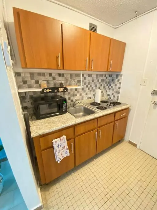 Beach Studio At St Tropez Apartment San Juan